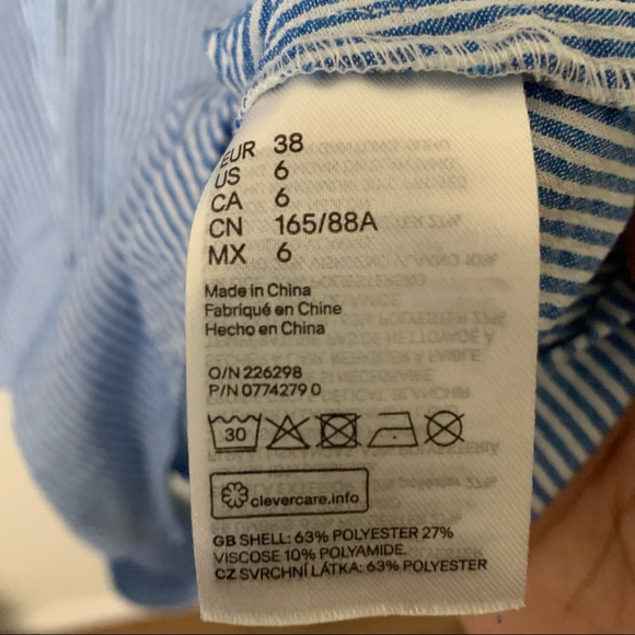 H&M Button-up Collared Blouse with Tie Front Size 6 - Picture 3 of 7